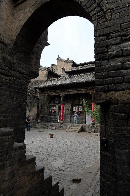 Courtyard of the Shi Family in Fenxi county, Shanxi