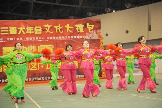 Snapshots of Lunar New Year Goods Festival in Shanxi