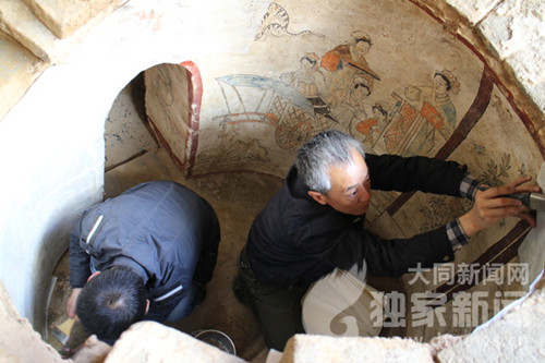 Yungang Grottoes to renovate ancient murals unearthed in Datong