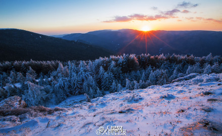 Fairytale-like scenery of Luya Mountain in winter