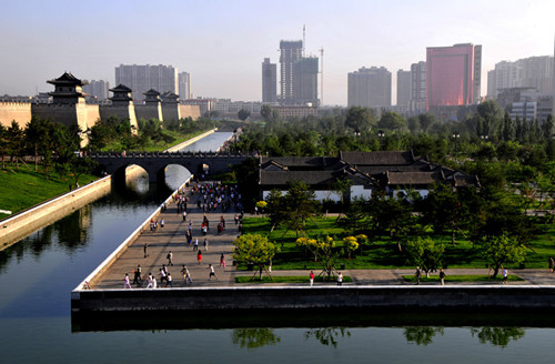 Eight years sees renovation of Datong Ancient City Wall