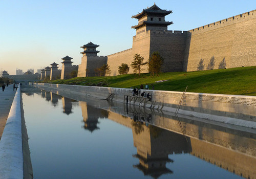 Eight years sees renovation of Datong Ancient City Wall
