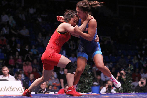 Shanxi woman wins world wrestling championship