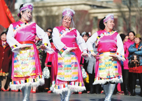 Square dancing celebrates International Women’s Day