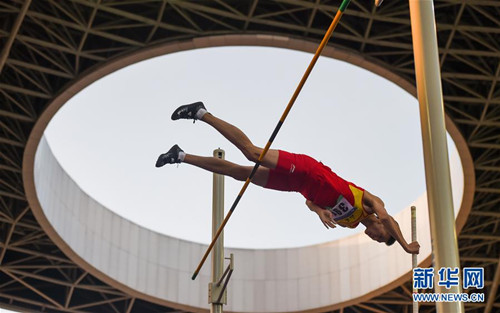 Shanxi pole vaulter takes second at national championship