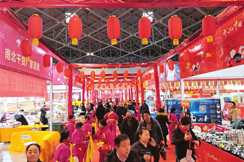 Shopping season for Spring Festival in Shanxi