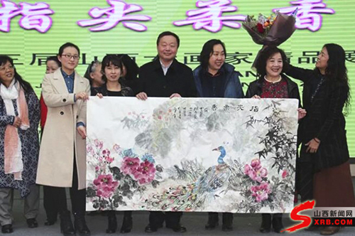 Female artists' work displayed in Taiyuan