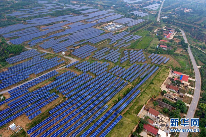 Ruicheng county builds photovoltaic base