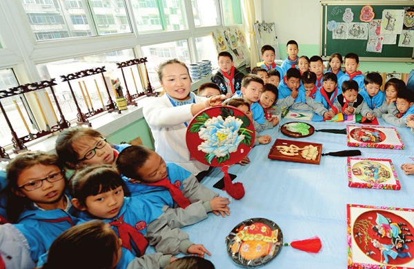 Traditional culture promoted in Taiyuan schools