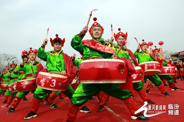 Xiangfen county hosts show for Longtaitou Festival
