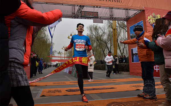 Half marathon kicks off in Shanxi village