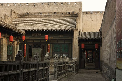 Jinzhong merchants' homes show past wealth