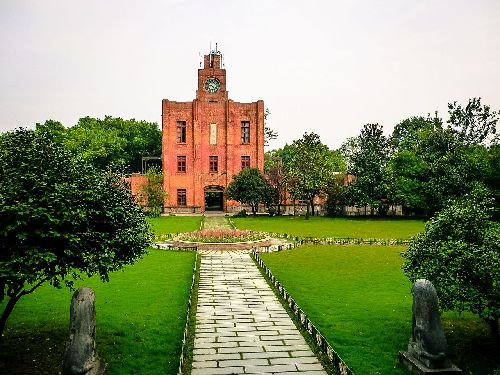 SXU visits Zhejiang University for academic exchange