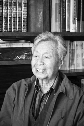 Remember celebrated poet and academic Ma Zuoji