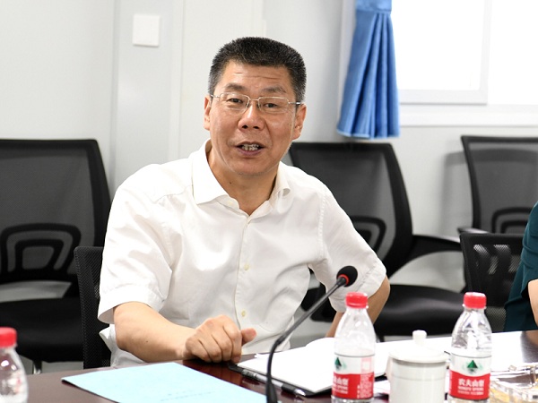 Deputy governor overseers Dongshan campus construction