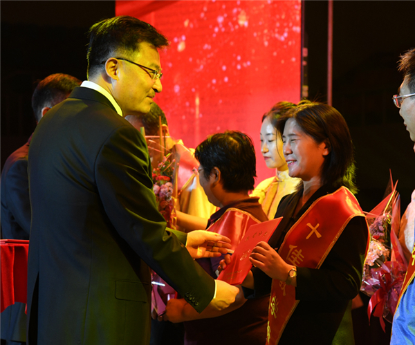 SXU awards teachers on Teachers’ Day