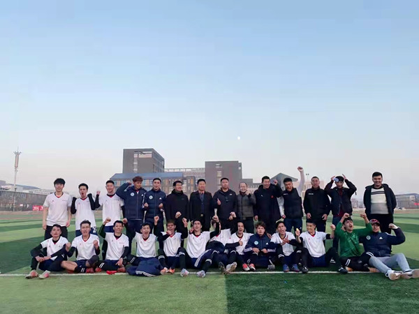 Shanxi University football team wins provincial game