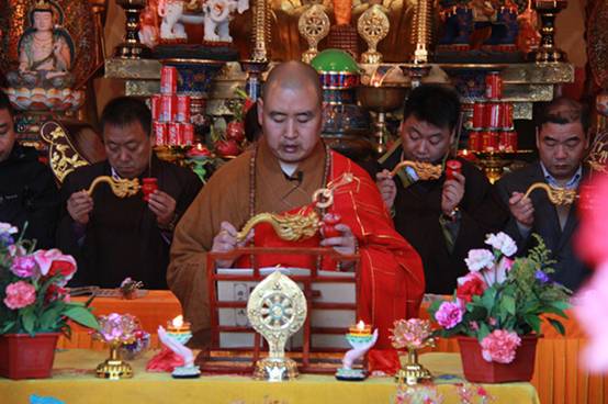Following Buddhism on Mount Wutai