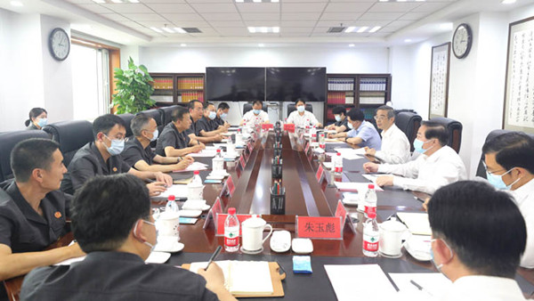 Zhou Qiang urges high-quality development of circuit court