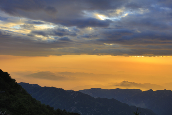 Spectacular view of Mount Tai at sunset