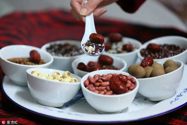 Laba porridge sweetens prelude of Chinese Lunar New Year