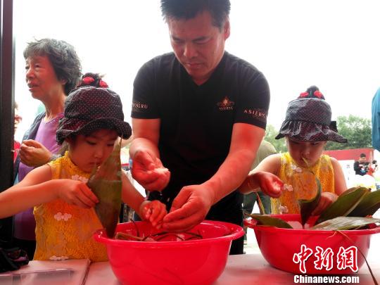 Shenyang welcomes Dragon Boat Festival