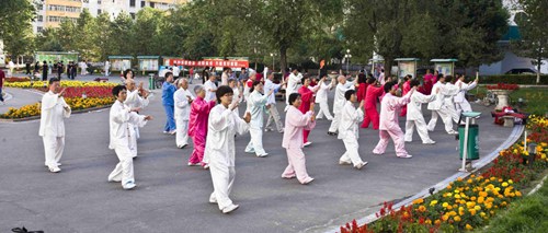 Urumqi industrial zone's work on improving people’s livelihood