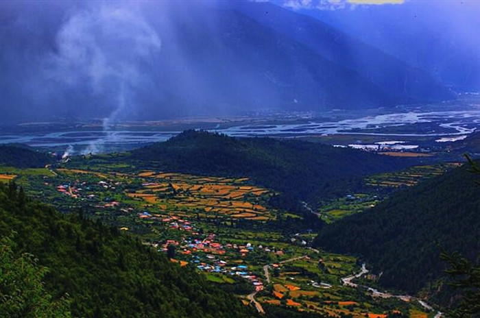 Tibet's Nyingchi prefecture: 