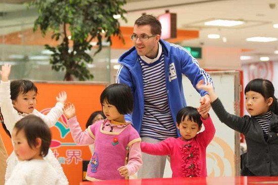 Is China's early education craze happening?