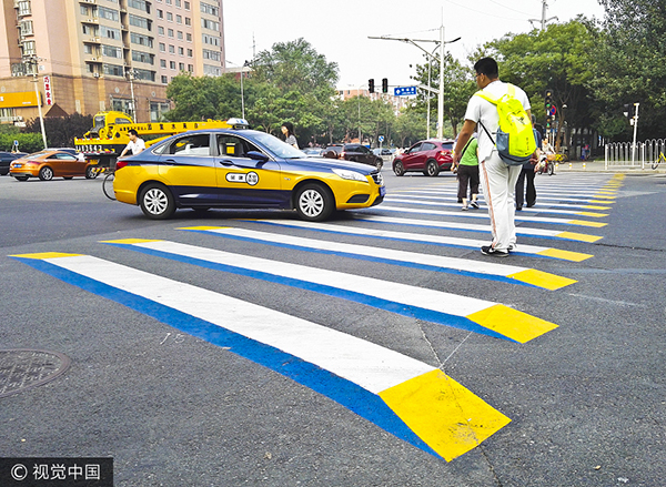 Who has the right of way on zebra crossings?