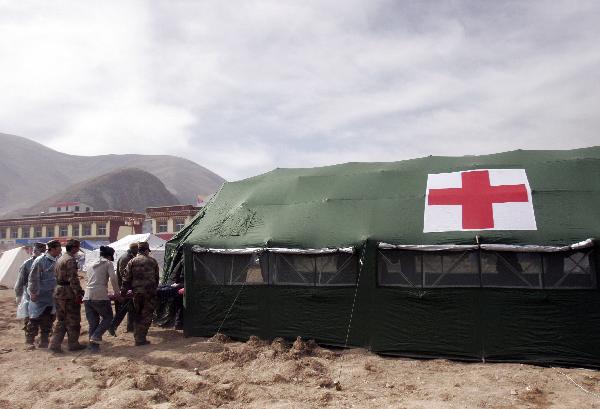 Field hospital built in quake zone