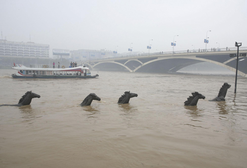 Rainfall eases drought in SW China