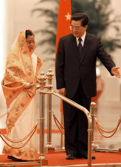 India's President visits China