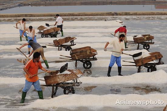 The making of sea salt