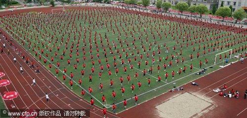 World record ball-juggling made in China