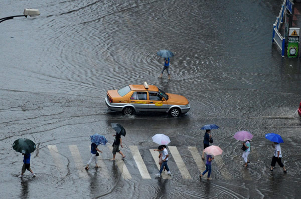 Downpour continues to pound NE China