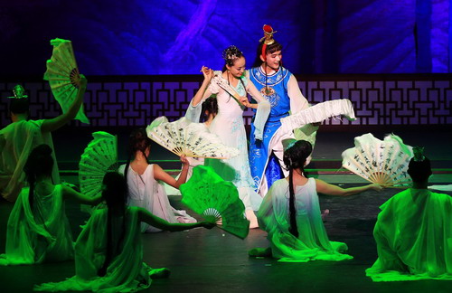 Dance to celebrate 40-year of China-Canada ties
