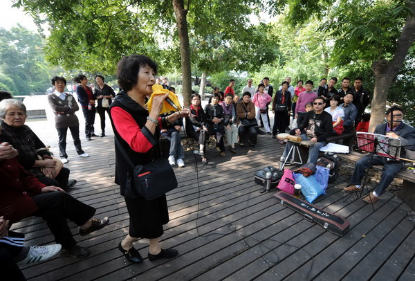 Life expectancy of Hangzhou residents exceeds 80