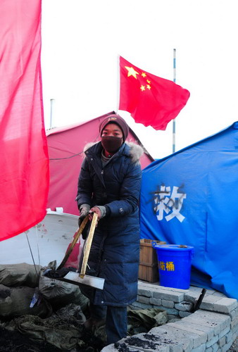 Yushu quake survivors brace for winter