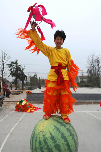 Villagers gear up for Spring Festival