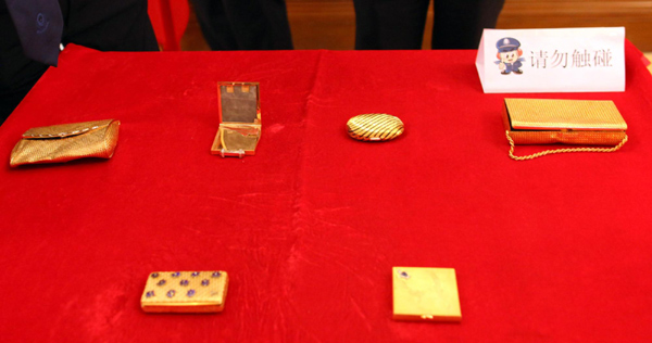 Stolen relics returned to Palace Museum