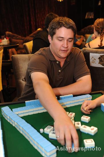 Expats compete at mahjong tables