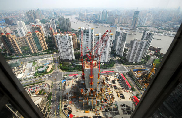 Shanghai Tower grows taller