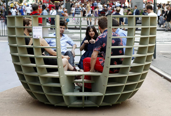 'Meeting Bowls' in Times Square