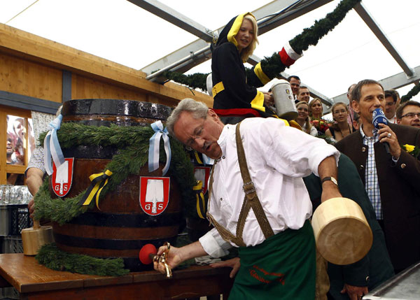 World's biggest beer fest opens in Munich