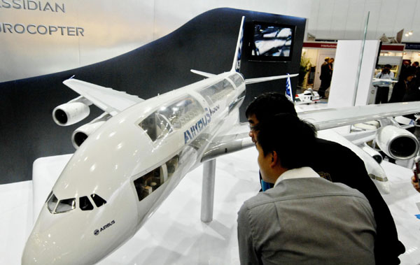 Aviation Expo kicks off in Beijing