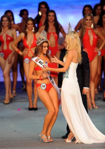 Miss Bikini 2011 crowned
