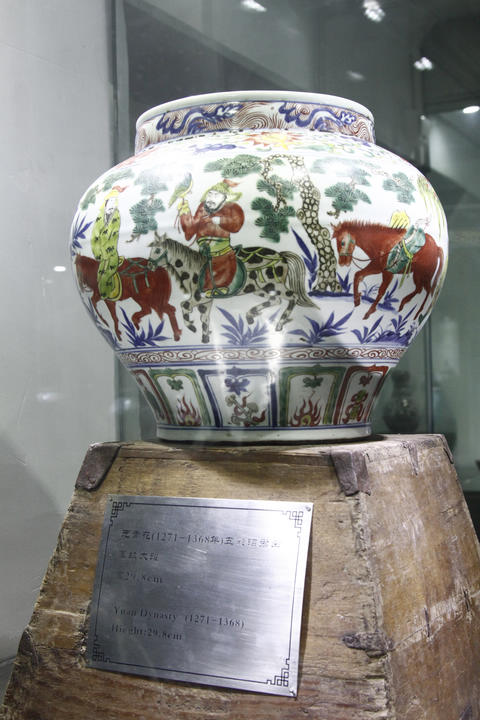 Songtangzhai Museum rises from rubble