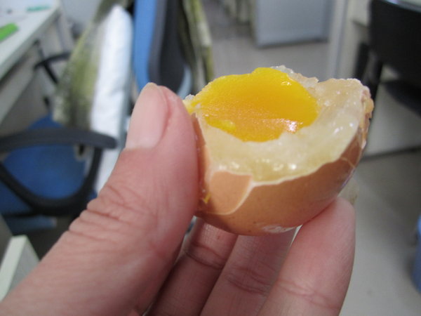 Fake eggs found in E China