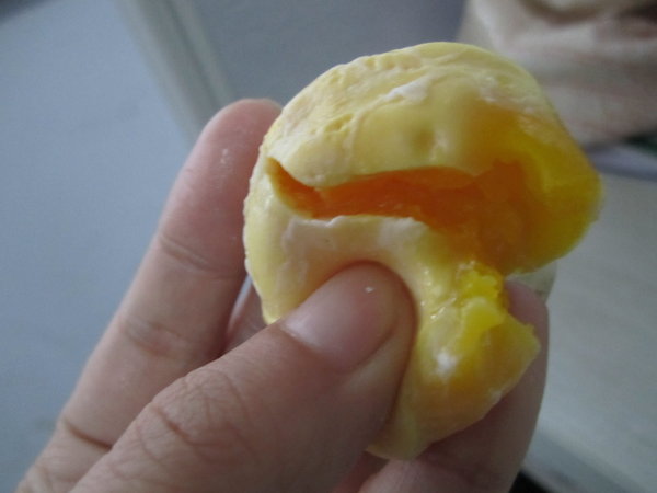 Fake eggs found in E China